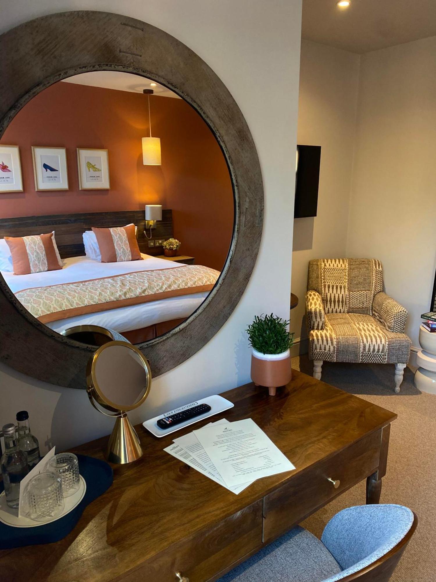 The Partridge, Stretton Bed & Breakfast Stretton  ภายนอก รูปภาพ