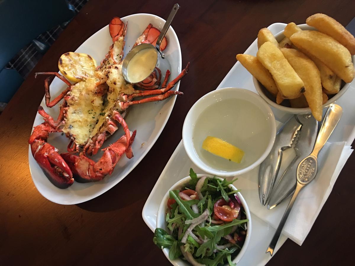 The Partridge, Stretton Bed & Breakfast Stretton  ภายนอก รูปภาพ